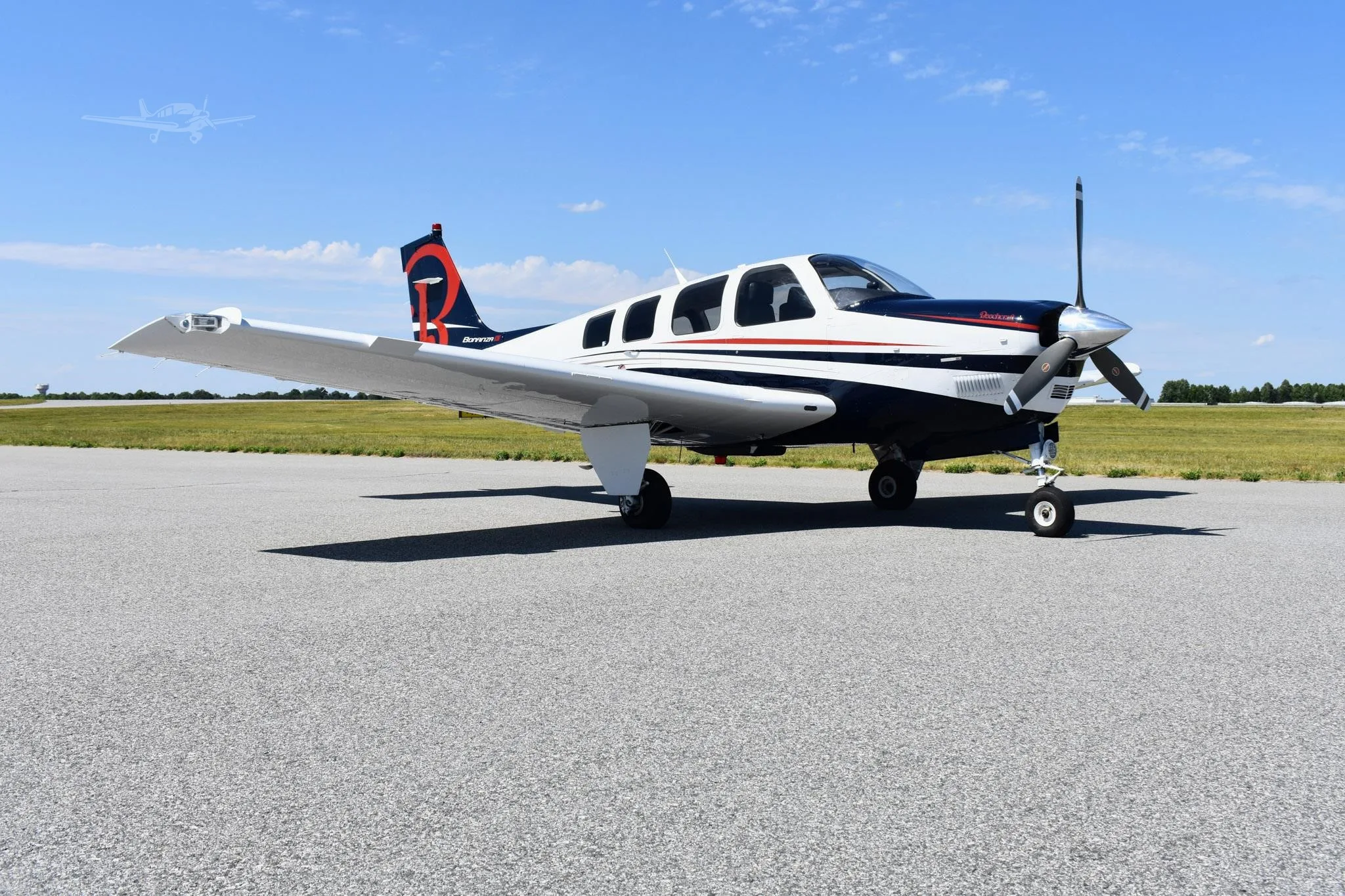 Exterior view of a 2005 BEECHCRAFT A36 BONANZA, N129BM.