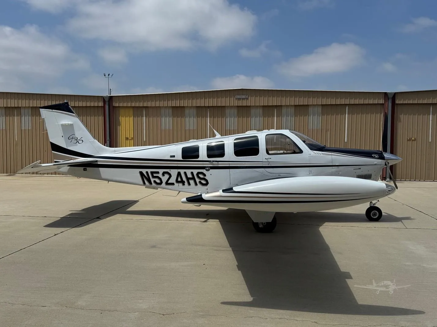 Exterior view of a 2007 BEECHCRAFT G36 BONANZA, N524HS.
