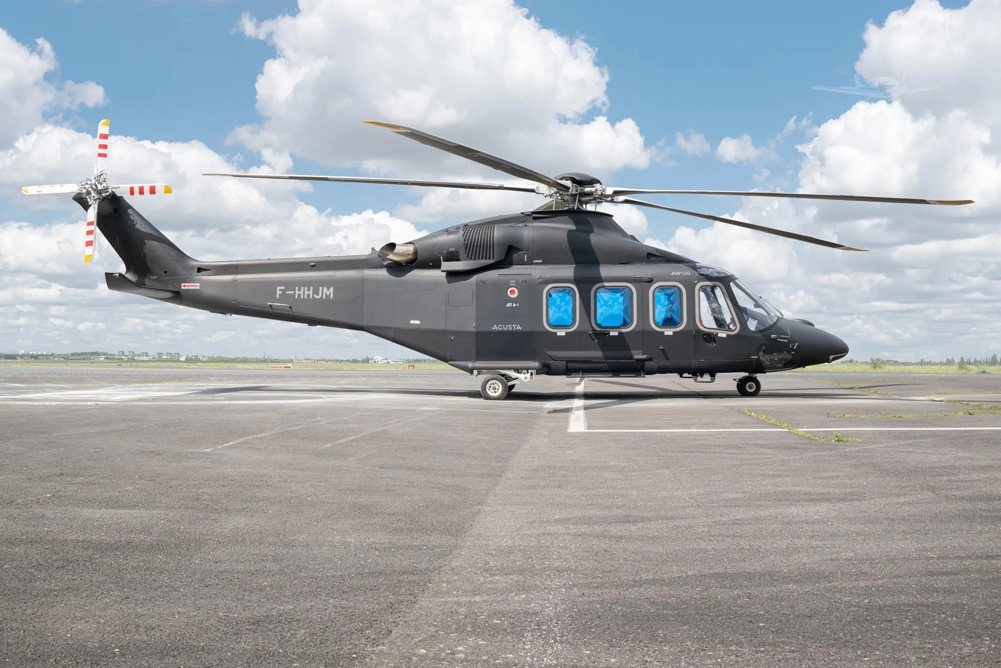 Exterior view of a 2009 AGUSTA AW139, F-HHJM.