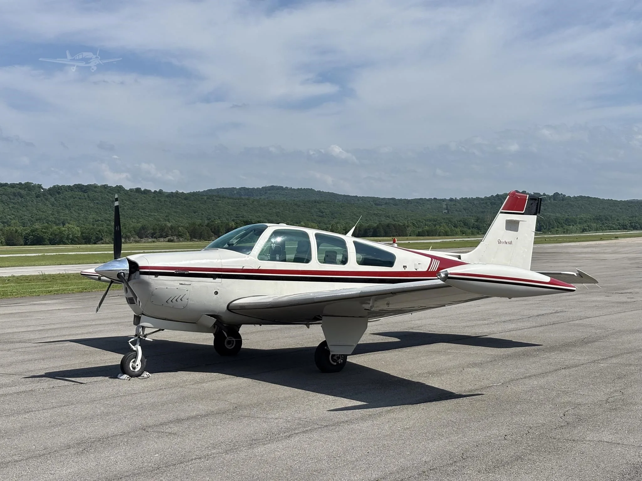 Exterior view of a 1988 BEECHCRAFT F33A BONANZA, N3106D.