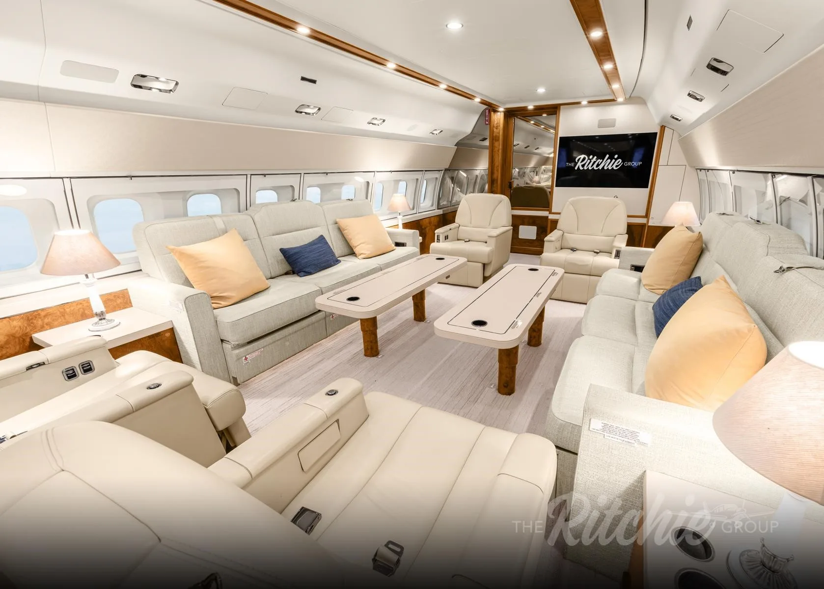 Marketing image of a BOEING BBJ.