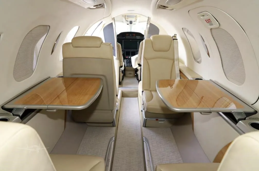 Cabin interior of a 2016 HONDA JET APMG.