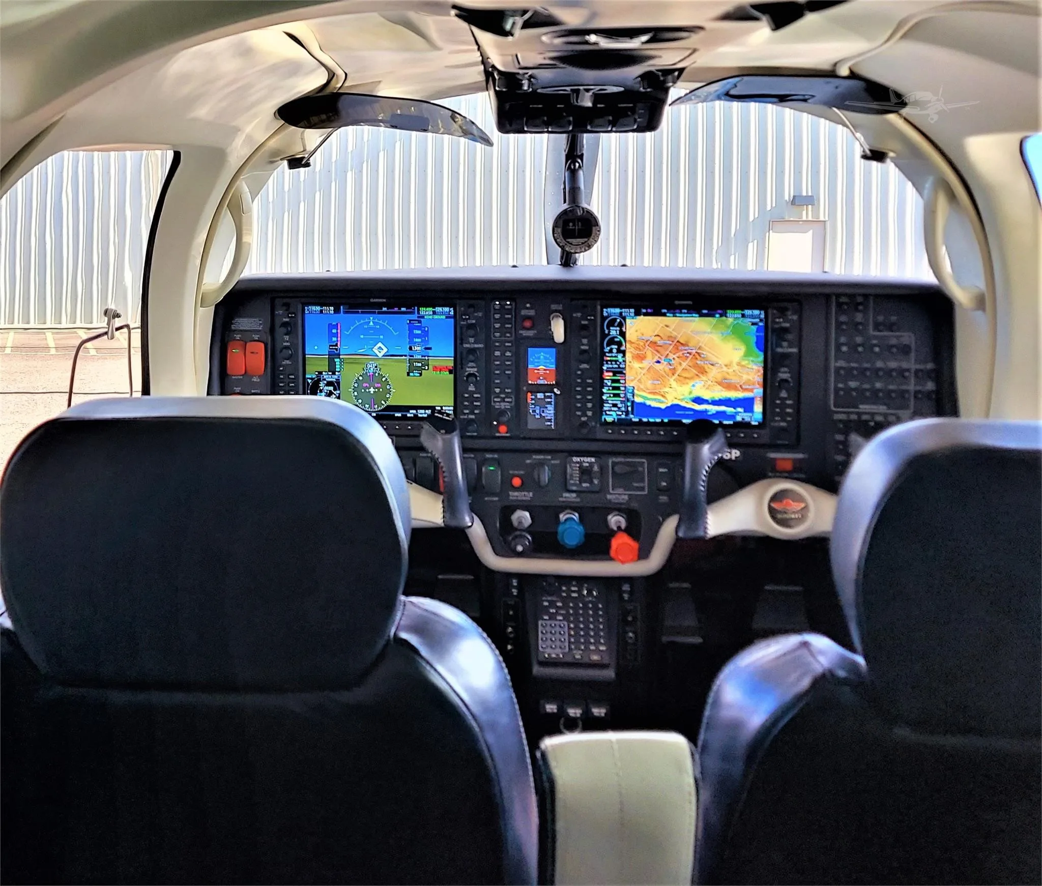 Cockpit and instrument panel of a 2018 MOONEY ACCLAIM ULTRA.