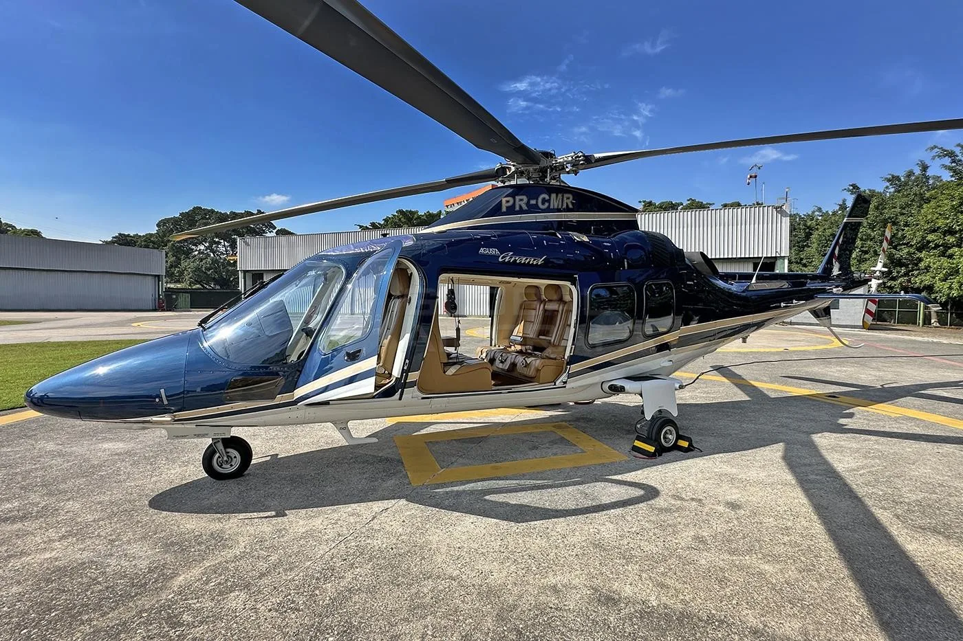 Exterior view of a 2007 AGUSTA A109S GRAND, PR-CMR.