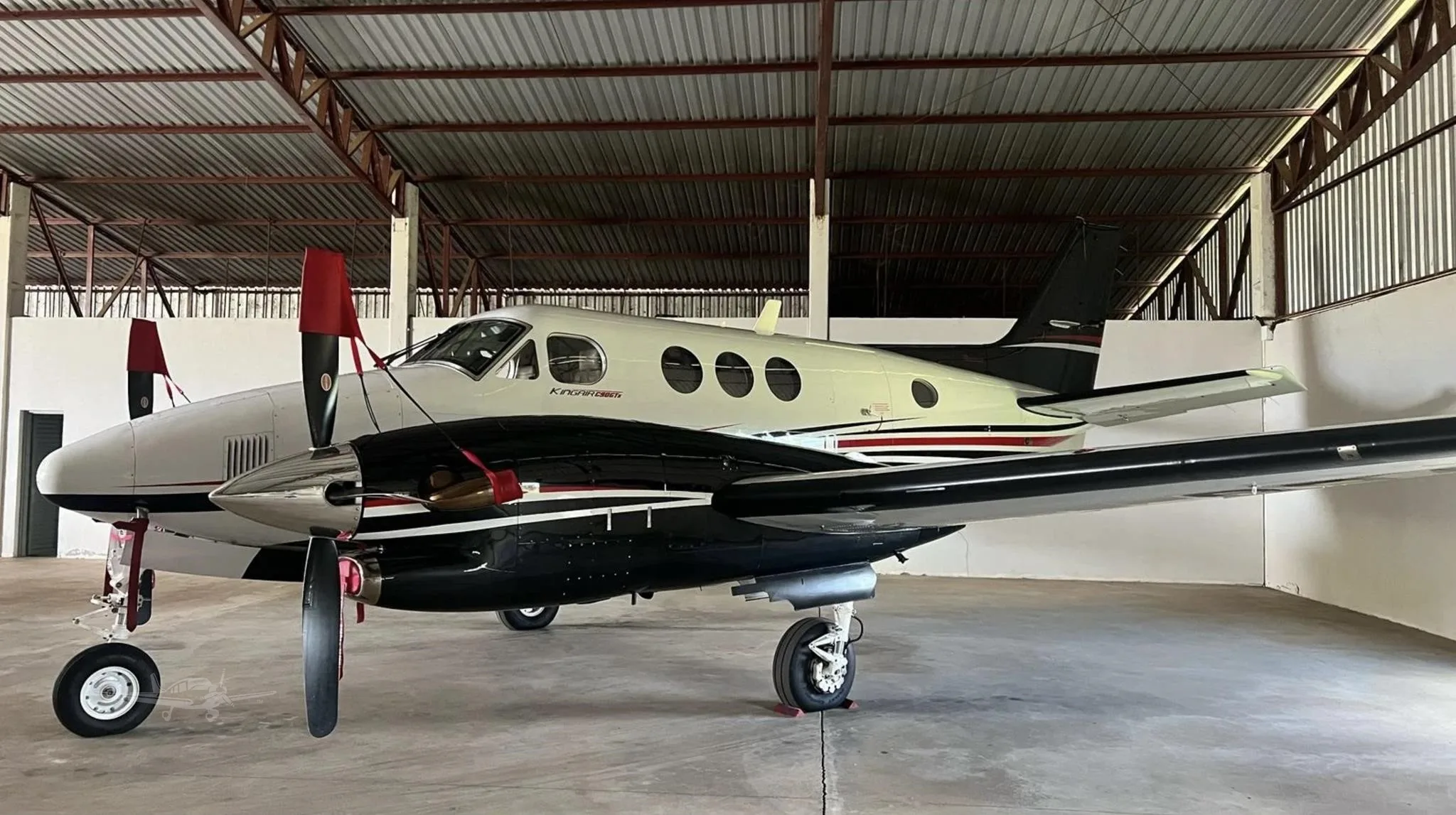 2014 BEECHCRAFT KING AIR C90GTX