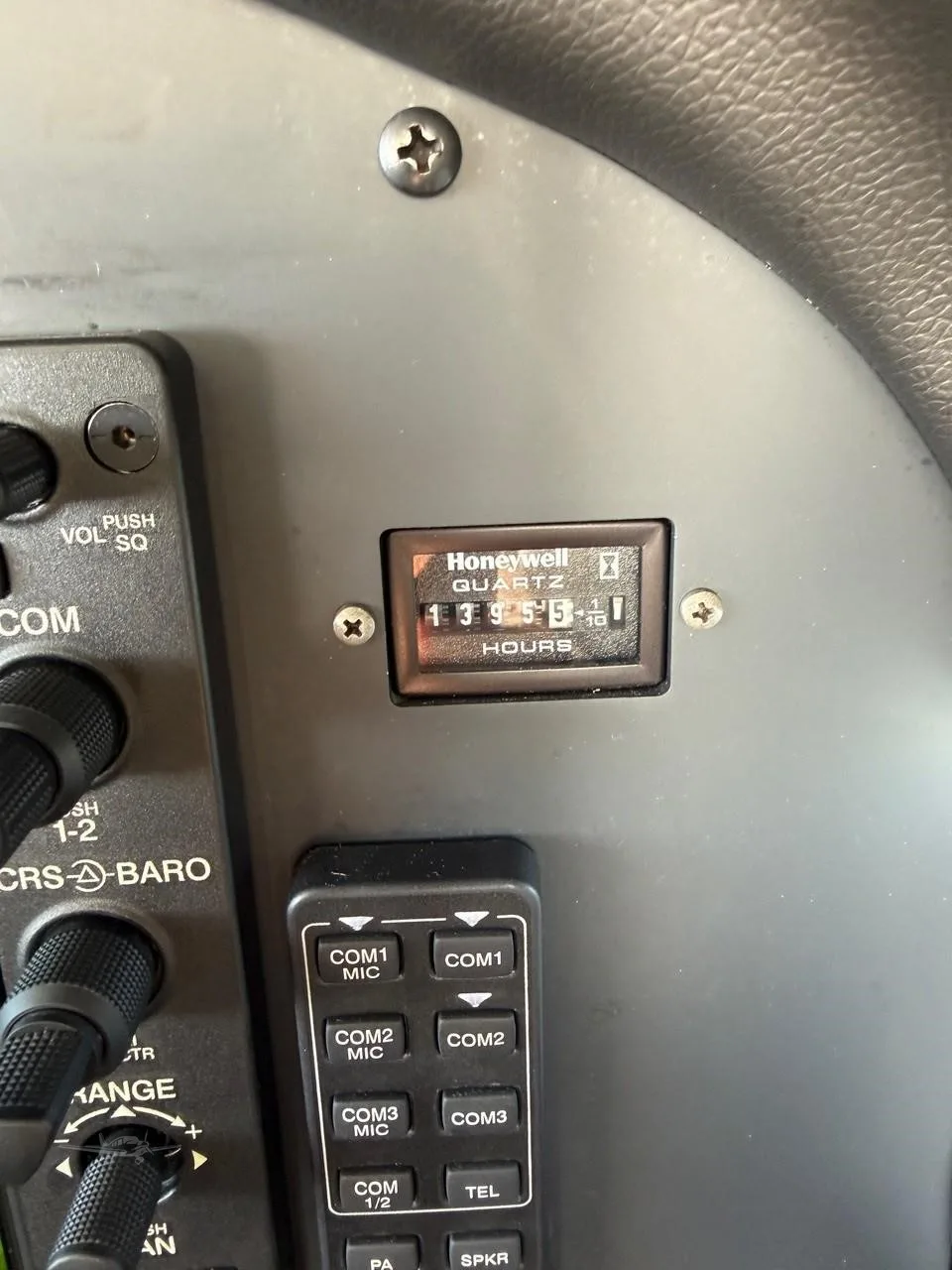 Avionics suite of a 2013 PIPER MERIDIAN.