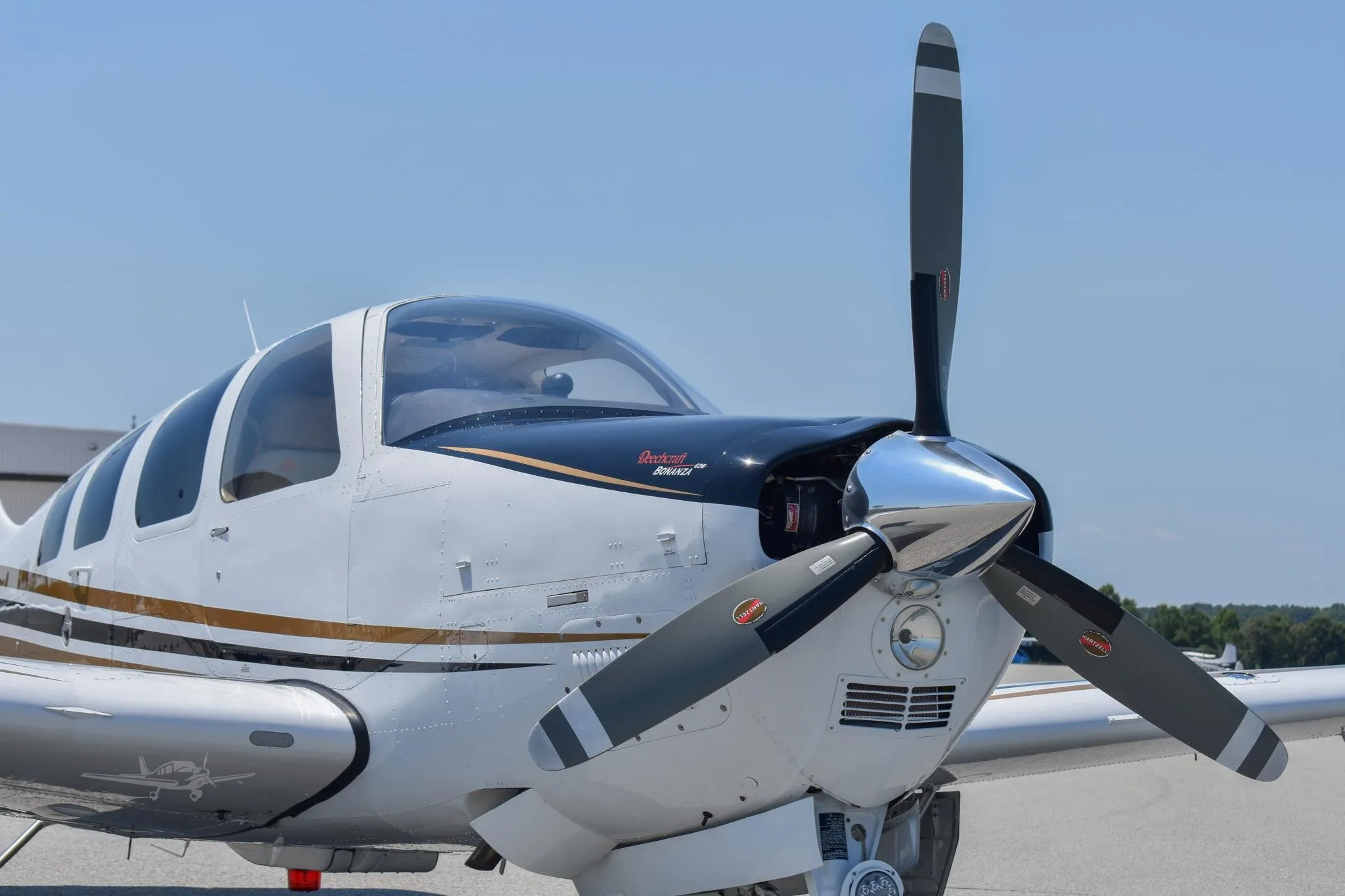 Exterior view of a 2006 BEECHCRAFT G36 BONANZA, N297MP.