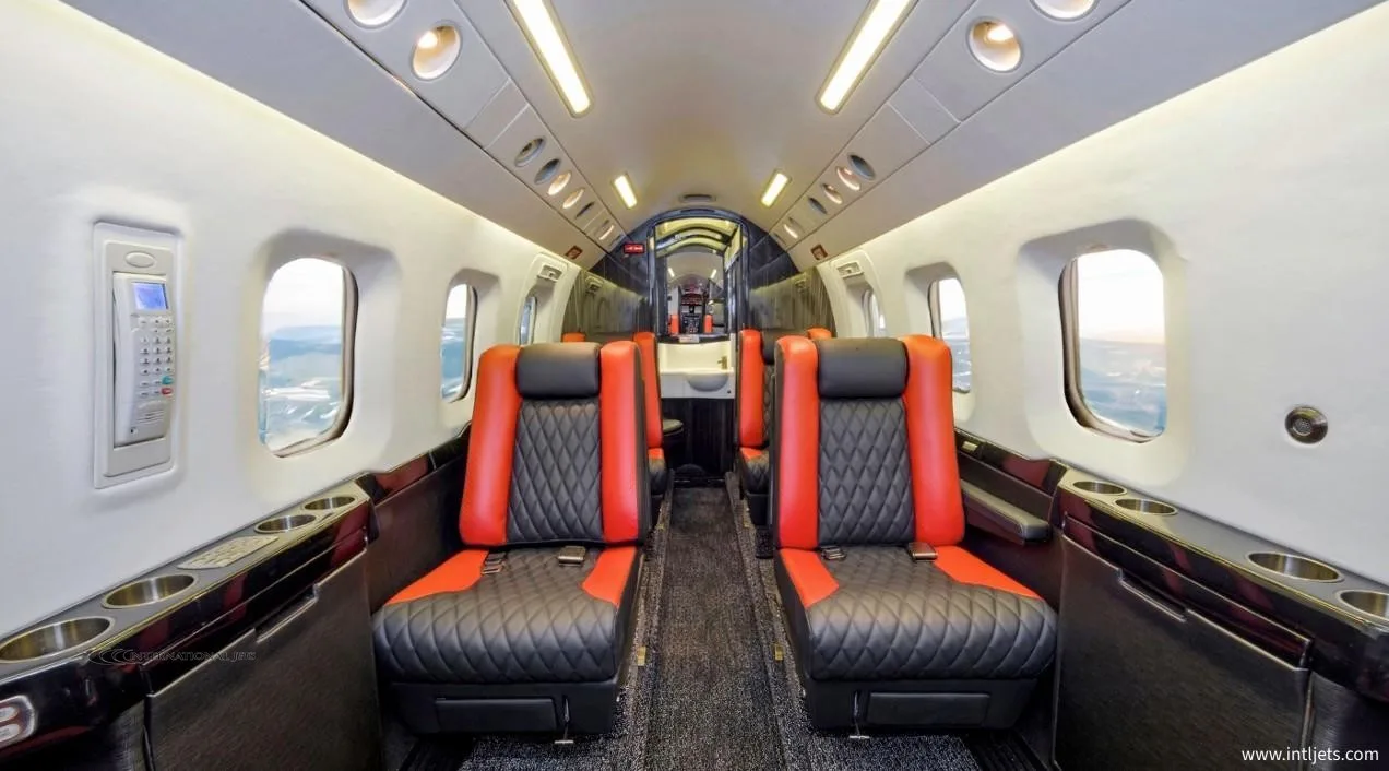 Cabin interior of a 1999 ASTRA/GULFSTREAM ASTRA SPX.