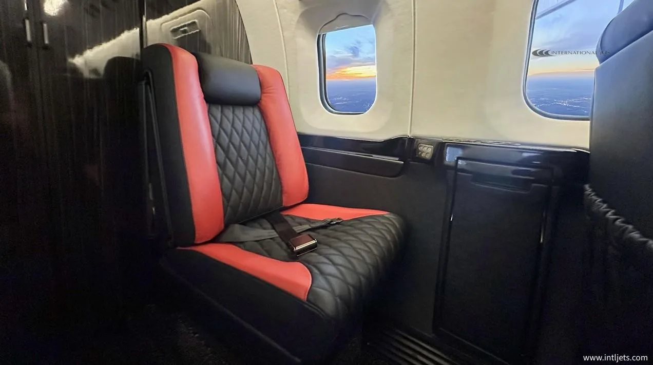 Cabin interior of a 1999 ASTRA/GULFSTREAM ASTRA SPX.