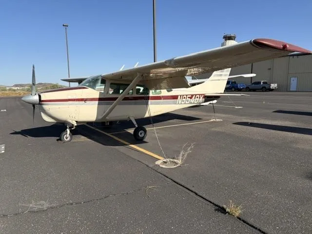 Exterior view of a 1962 CESSNA 210, N9548X.