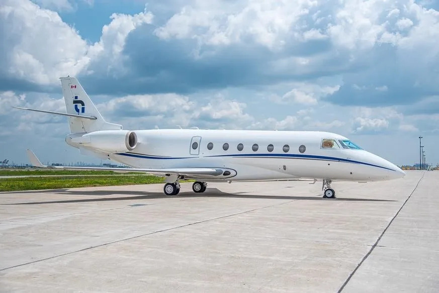 Exterior view of a 2002 GULFSTREAM G200, C-FISO.
