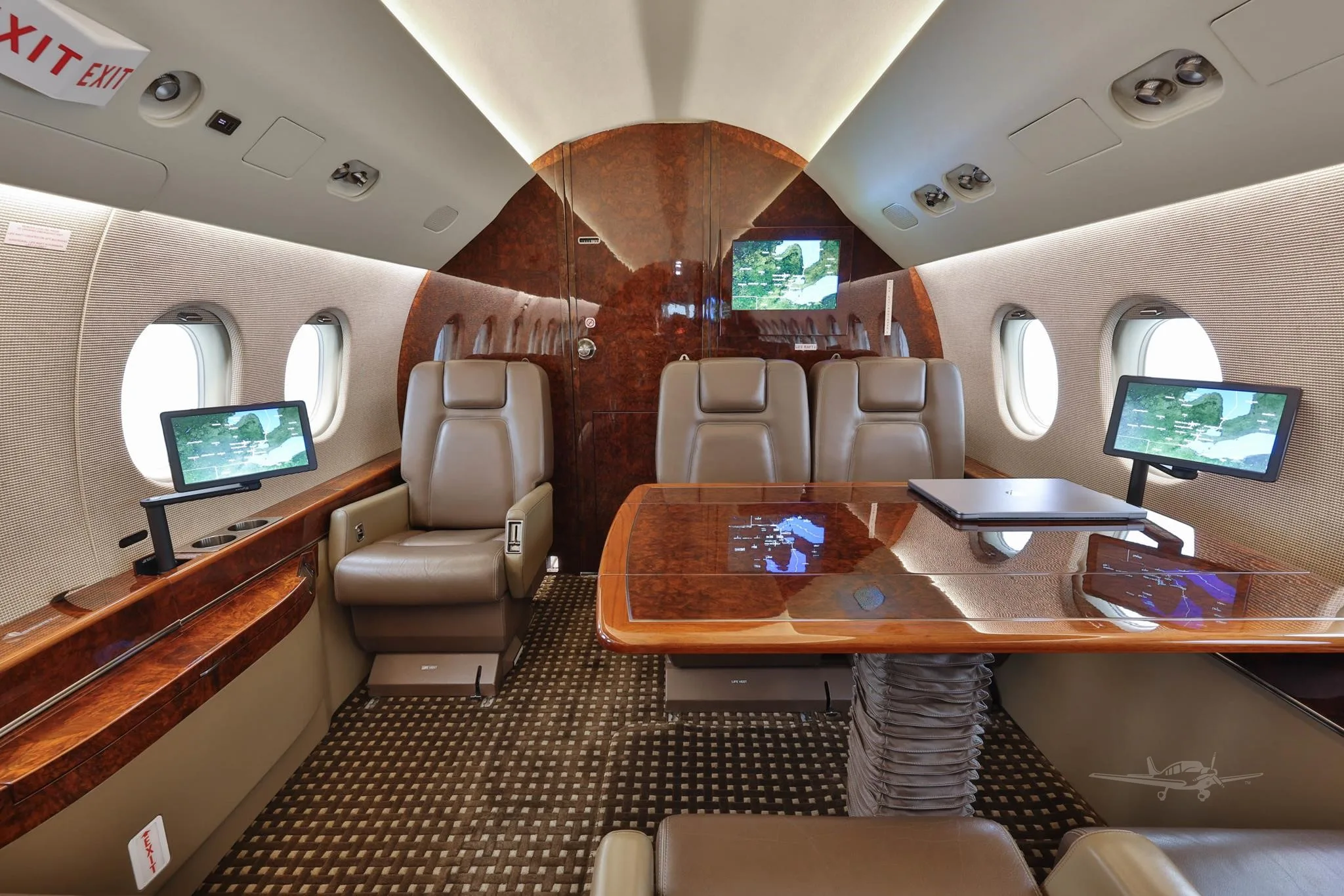 Cabin interior of a 1999 DASSAULT FALCON 2000.