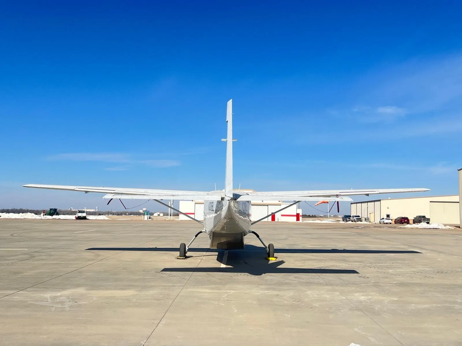 Exterior view of a 1989 CESSNA 208B SUPER CARGOMASTER, N208BL.