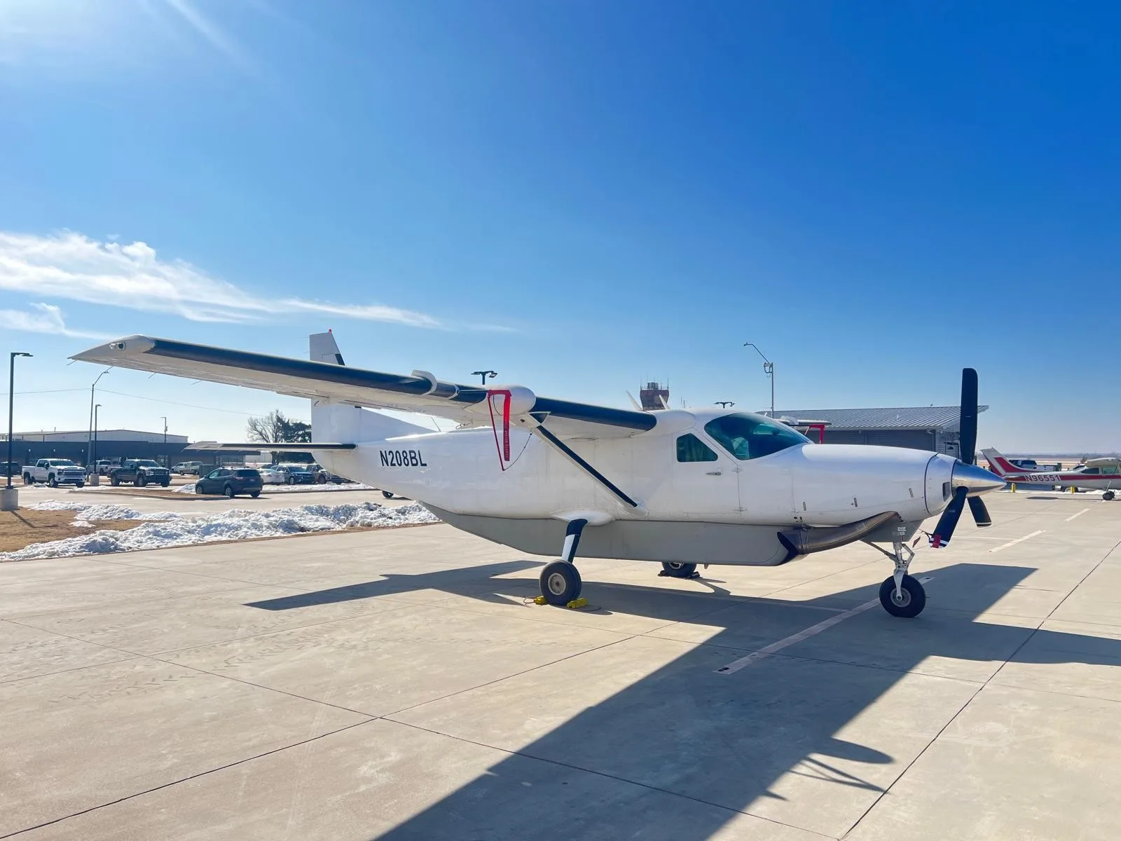 Exterior view of a 1989 CESSNA 208B SUPER CARGOMASTER, N208BL.