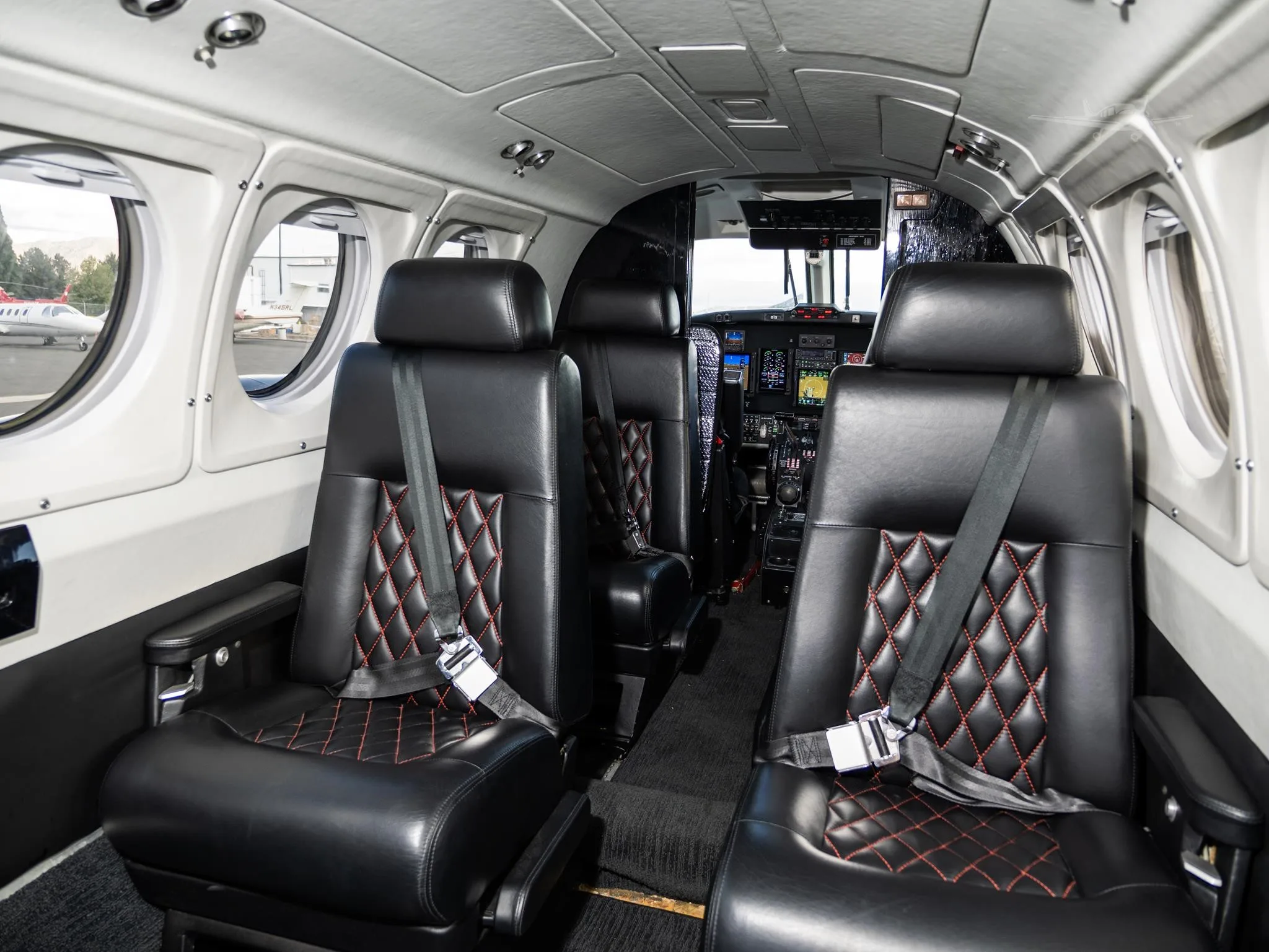 Cabin interior of a 1981 BEECHCRAFT KING AIR B200.