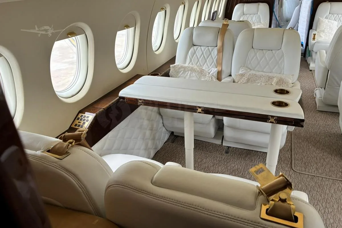 2004 Dassault Falcon 2000