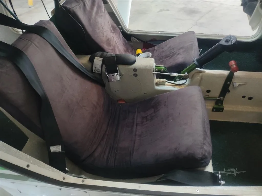Cabin interior of a 2007 JABIRU J250.
