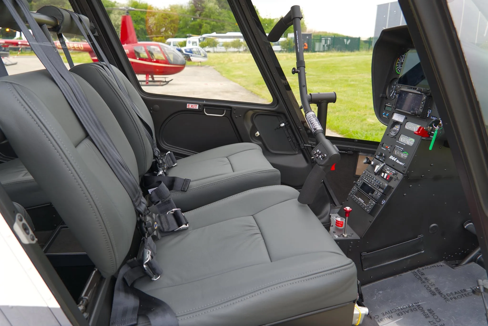 Cockpit and instrument panel of a 2026 ROBINSON R44 RAVEN I.
