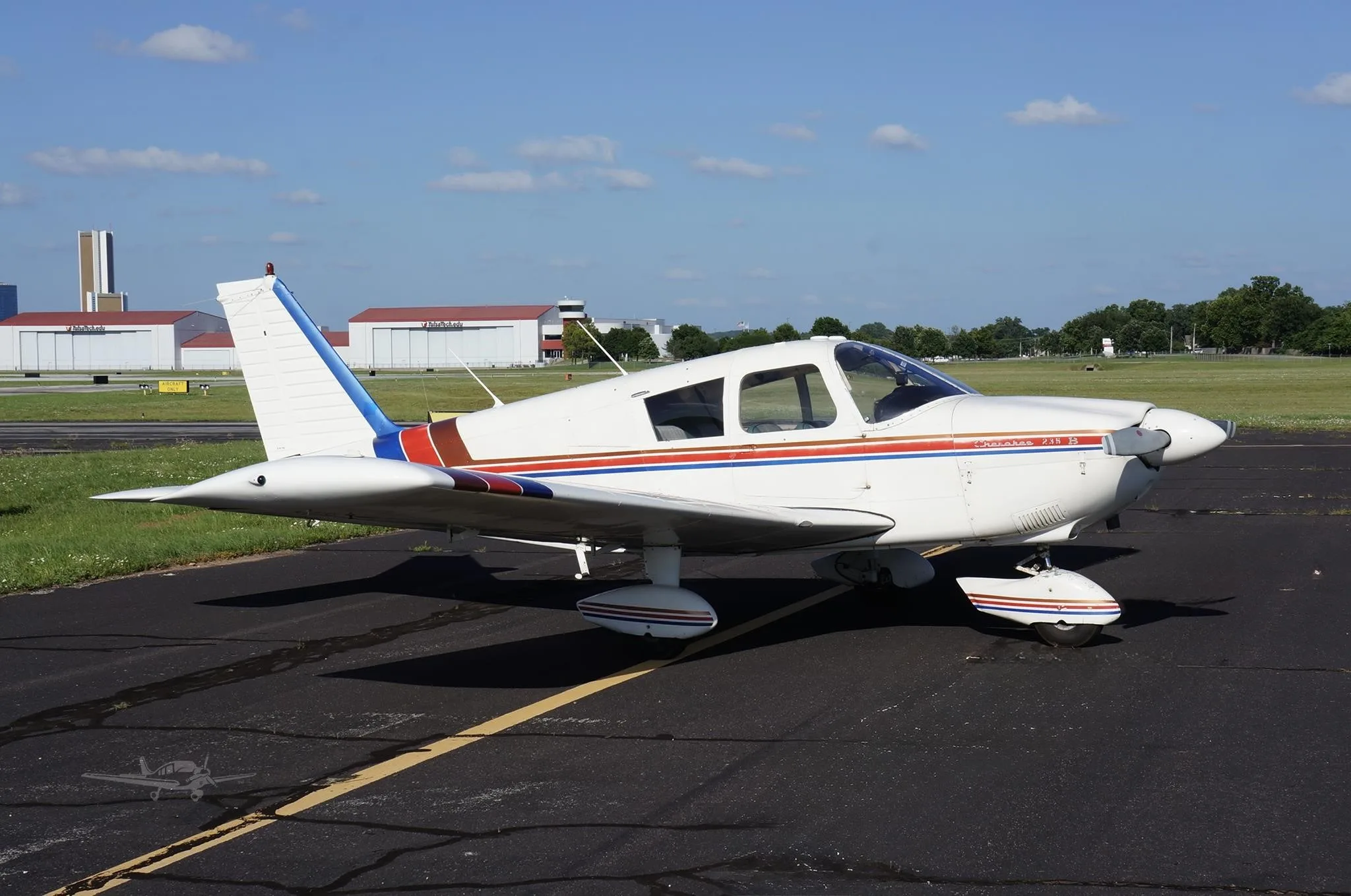 Exterior view of a 1967 PIPER CHEROKEE 235, N9169W.