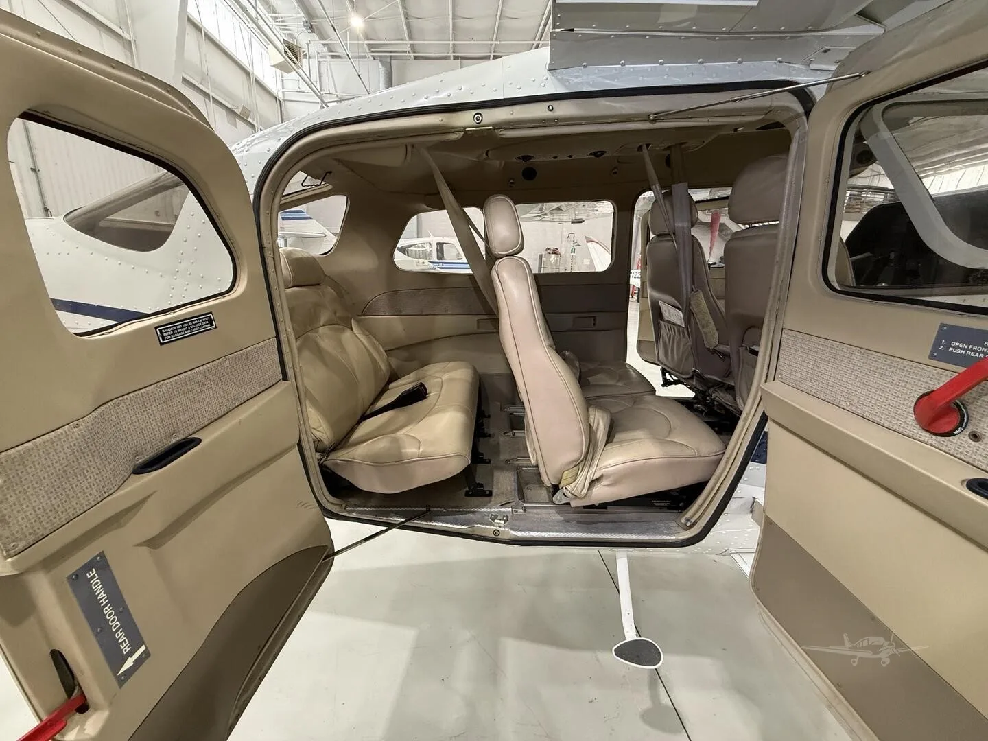 Cabin interior of a 2010 CESSNA TURBO 206H STATIONAIR.