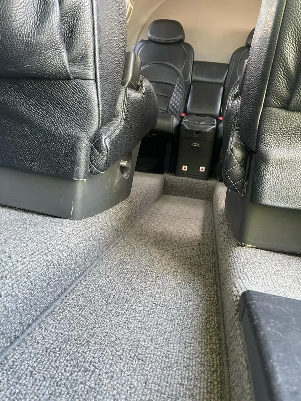 Cabin interior of a 2008 CESSNA CITATION MUSTANG.