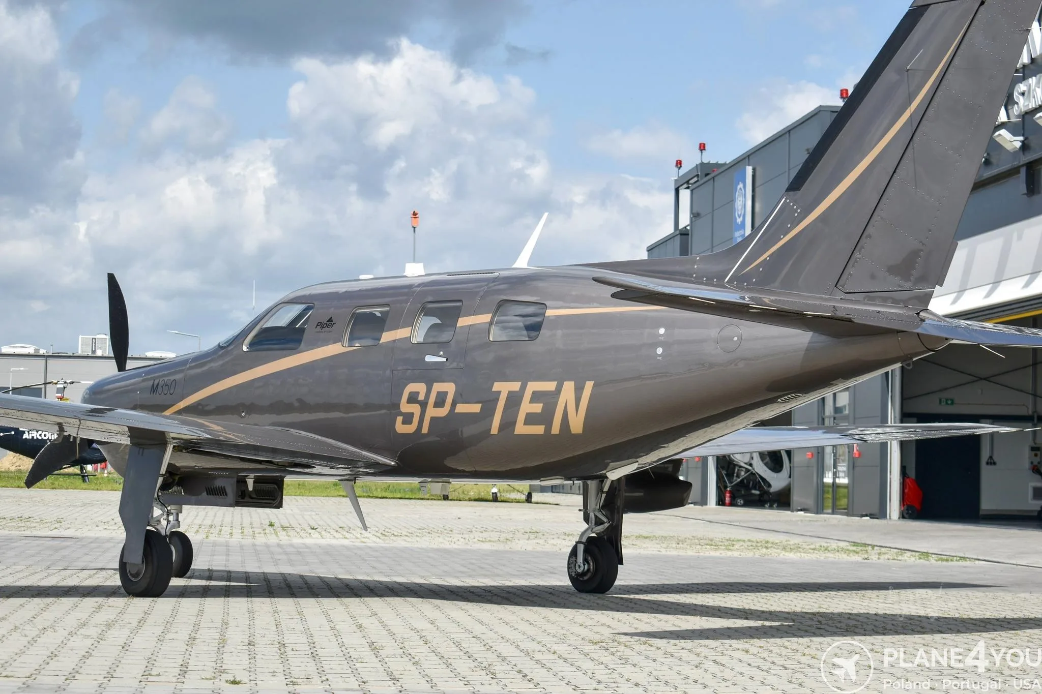 2022 Piper M350