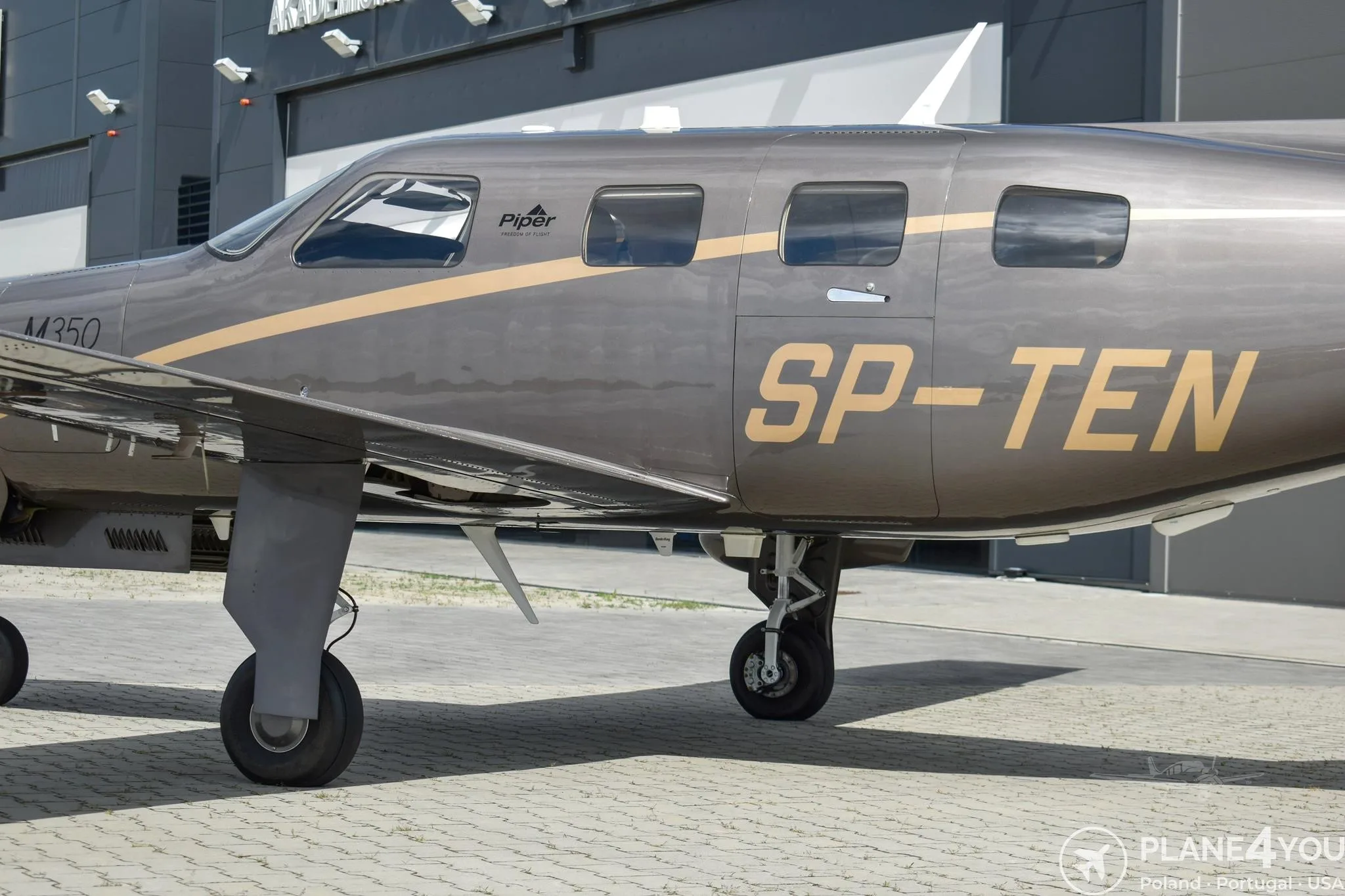 2022 Piper M350