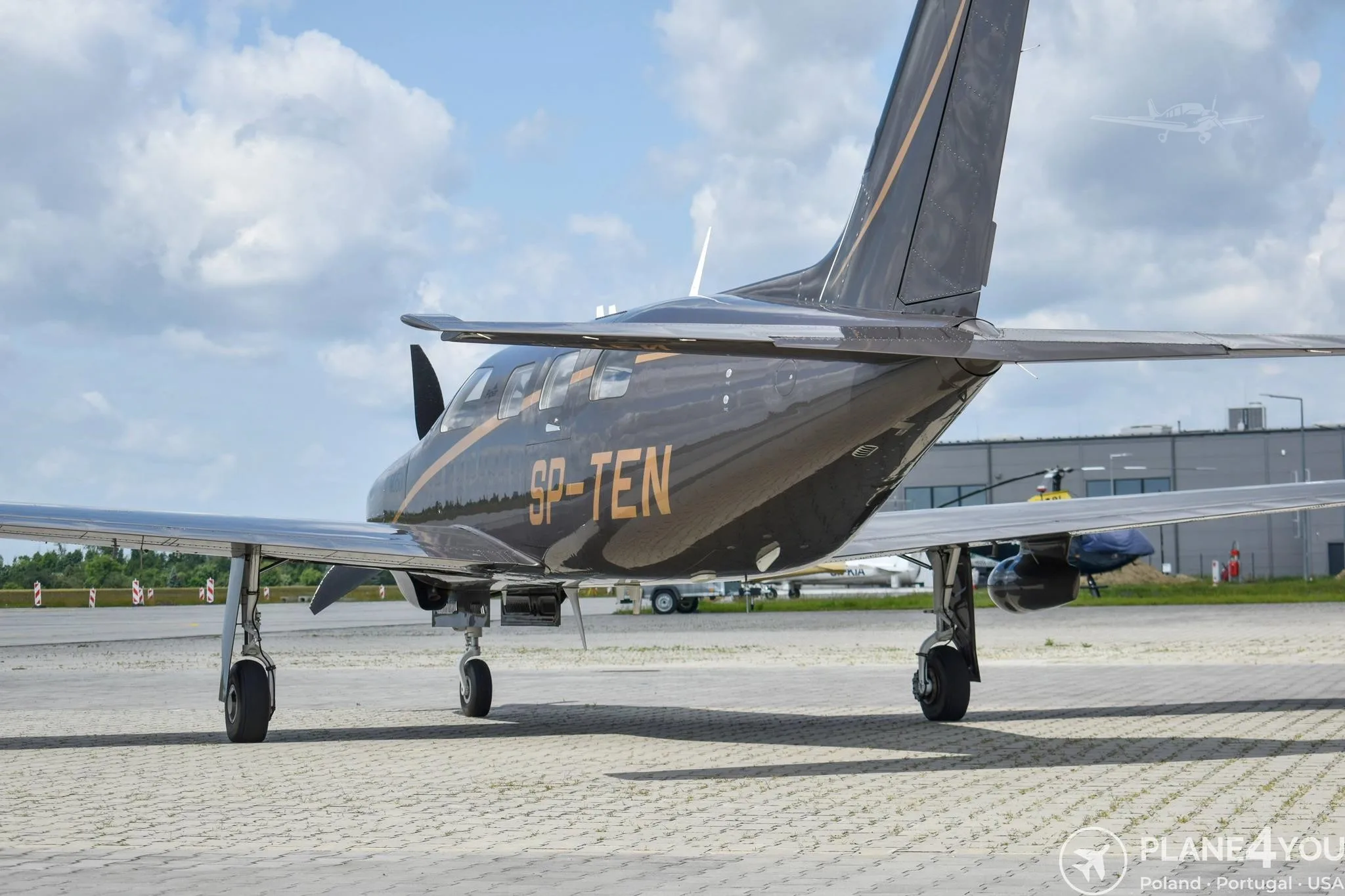2022 Piper M350
