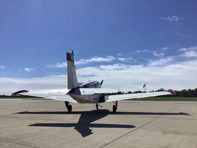 Exterior view of a 1984 BEECHCRAFT A36 BONANZA, N72100.