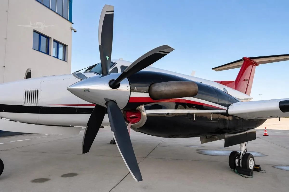 1977 Beechcraft King AIR 200