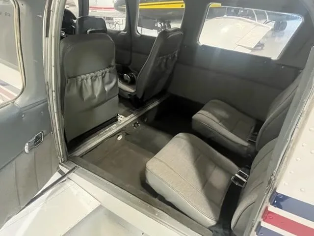 1976 Piper Cherokee 6/300