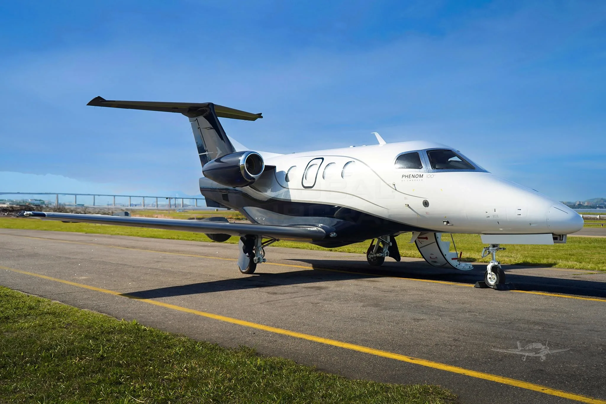 2009 EMBRAER PHENOM 100