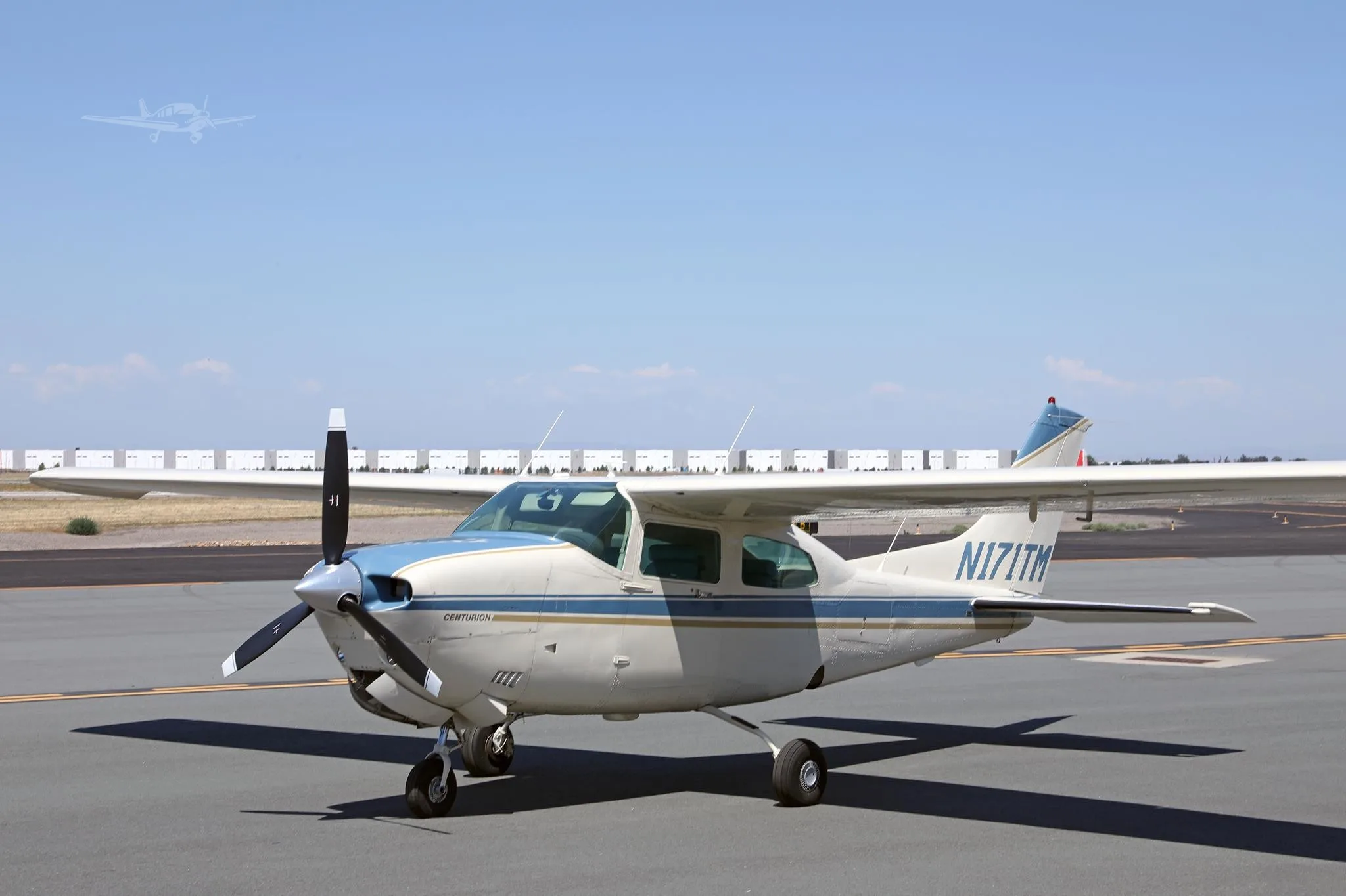 Exterior view of a 1980 CESSNA TURBO 210N, N171TM.