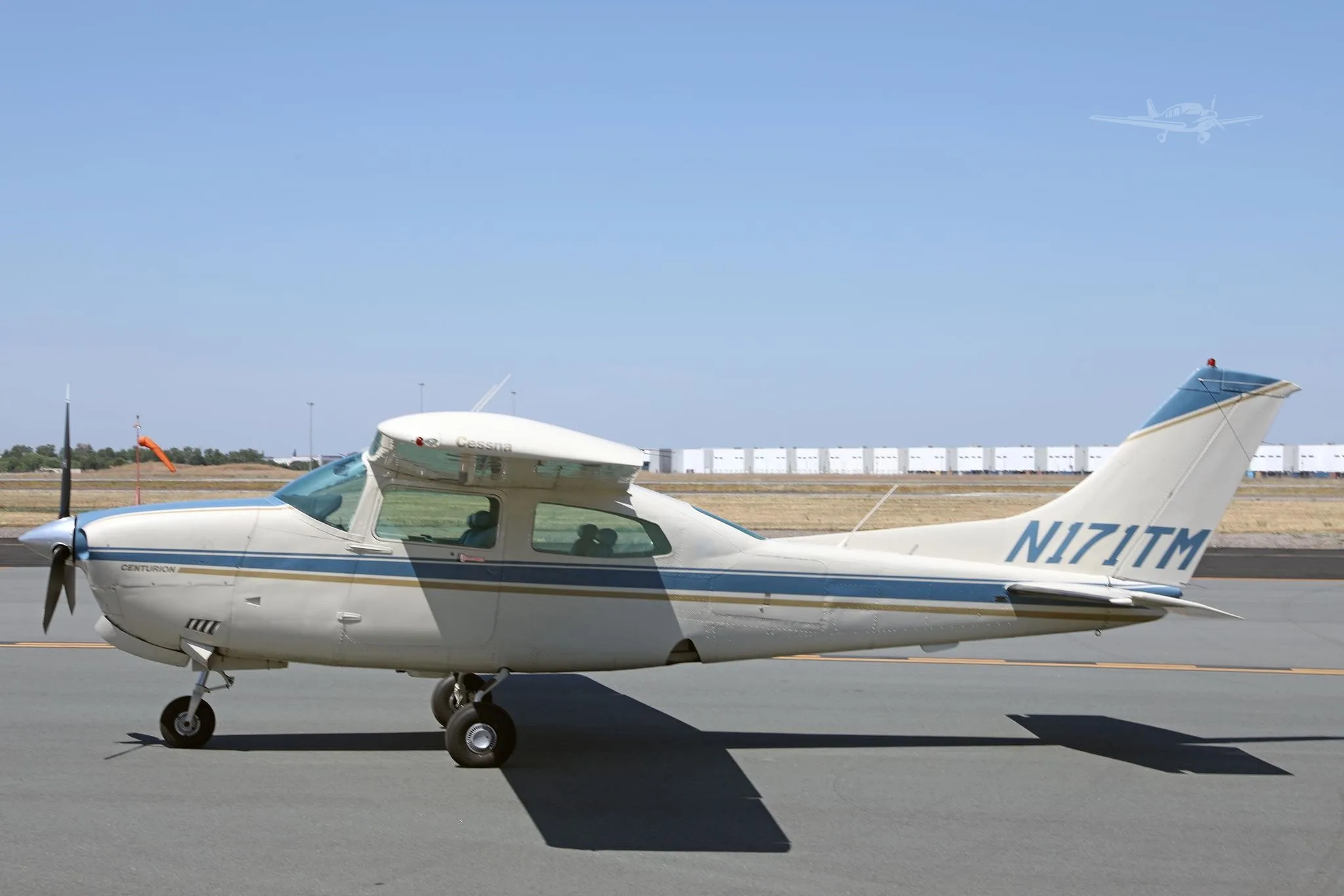 Exterior view of a 1980 CESSNA TURBO 210N, N171TM.