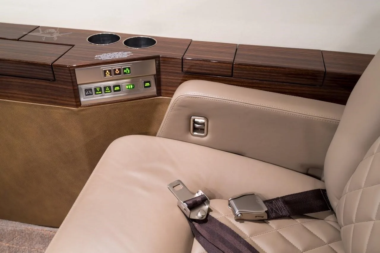 Cabin interior of a 1997 DASSAULT FALCON 2000.