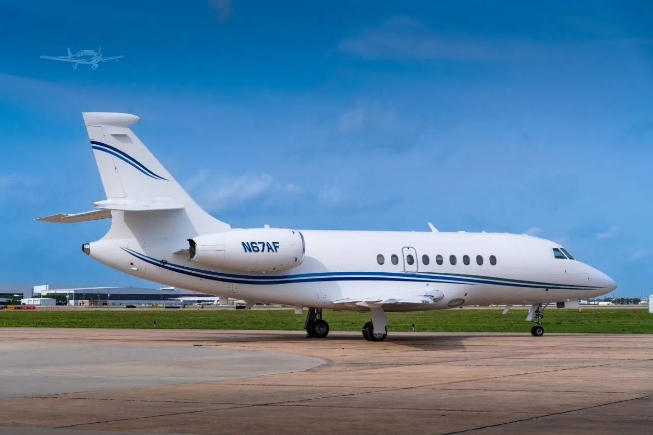 Exterior view of a 1997 DASSAULT FALCON 2000, N67AF.