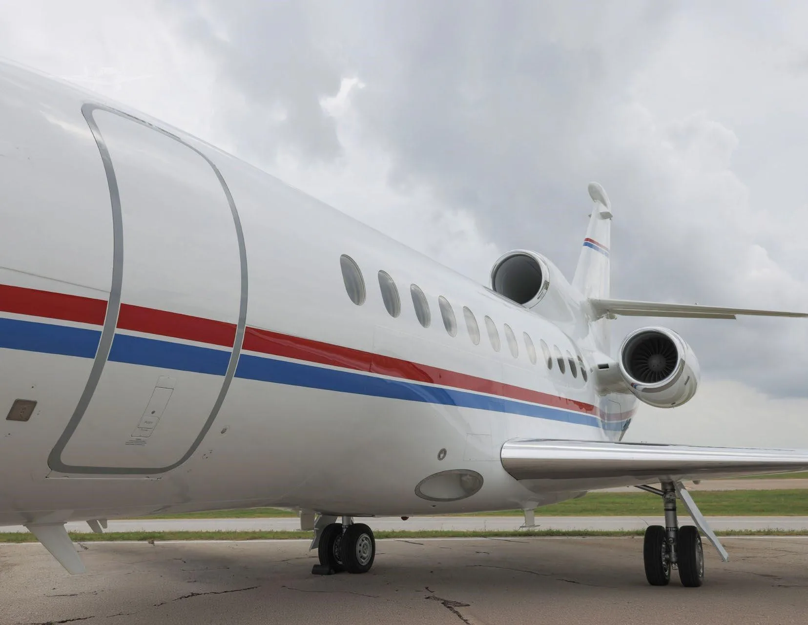 1998 Dassault Falcon 900EX