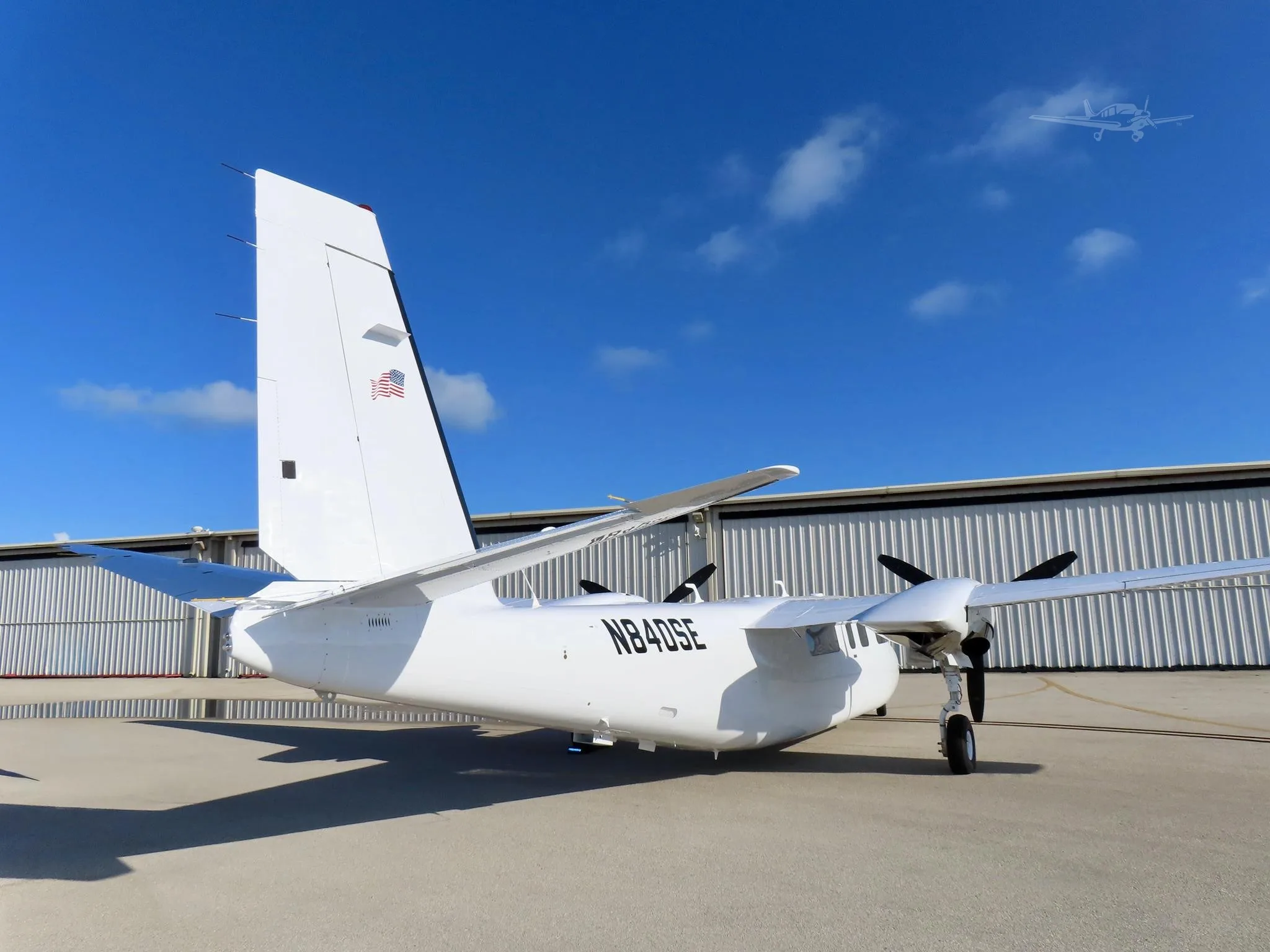 1979 COMMANDER 840 GRAND RENAISSANCE
