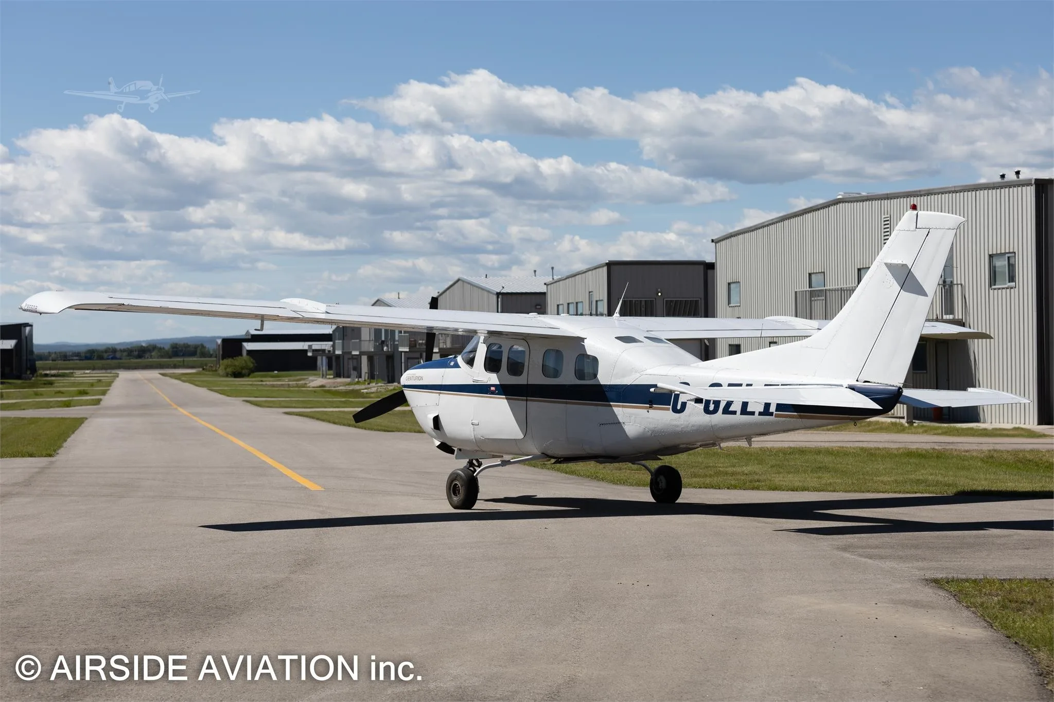 Exterior view of a 1978 CESSNA P210N, C-GZLI.