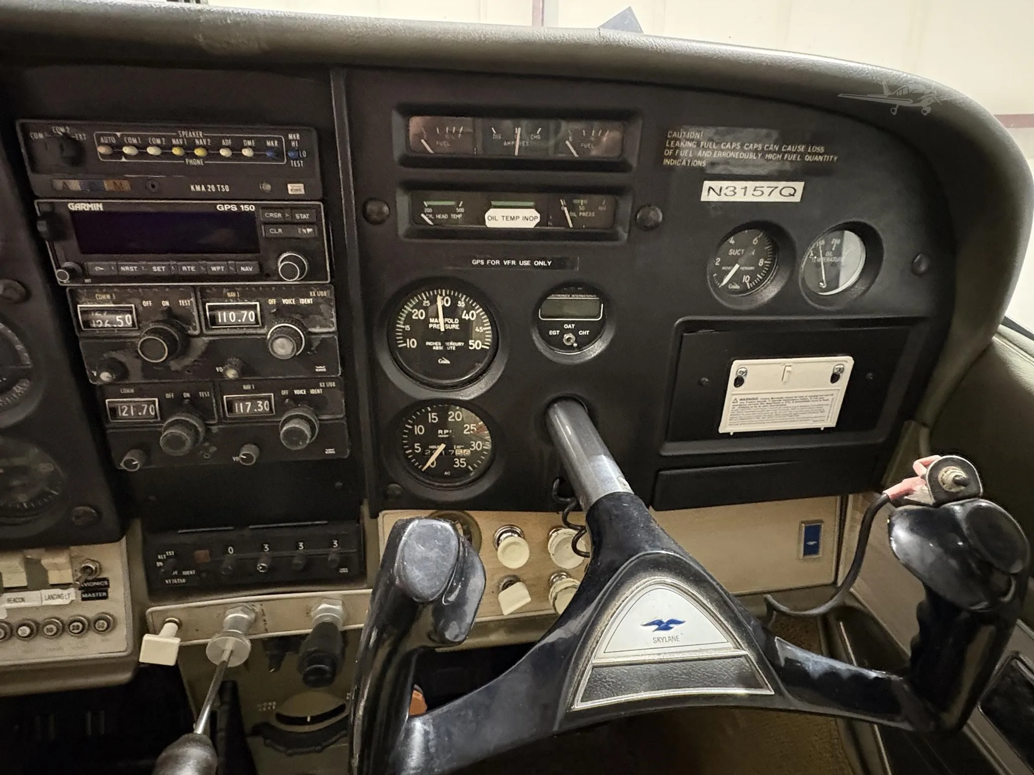 Cockpit and instrument panel of a 1967 CESSNA 182 SKYLANE.