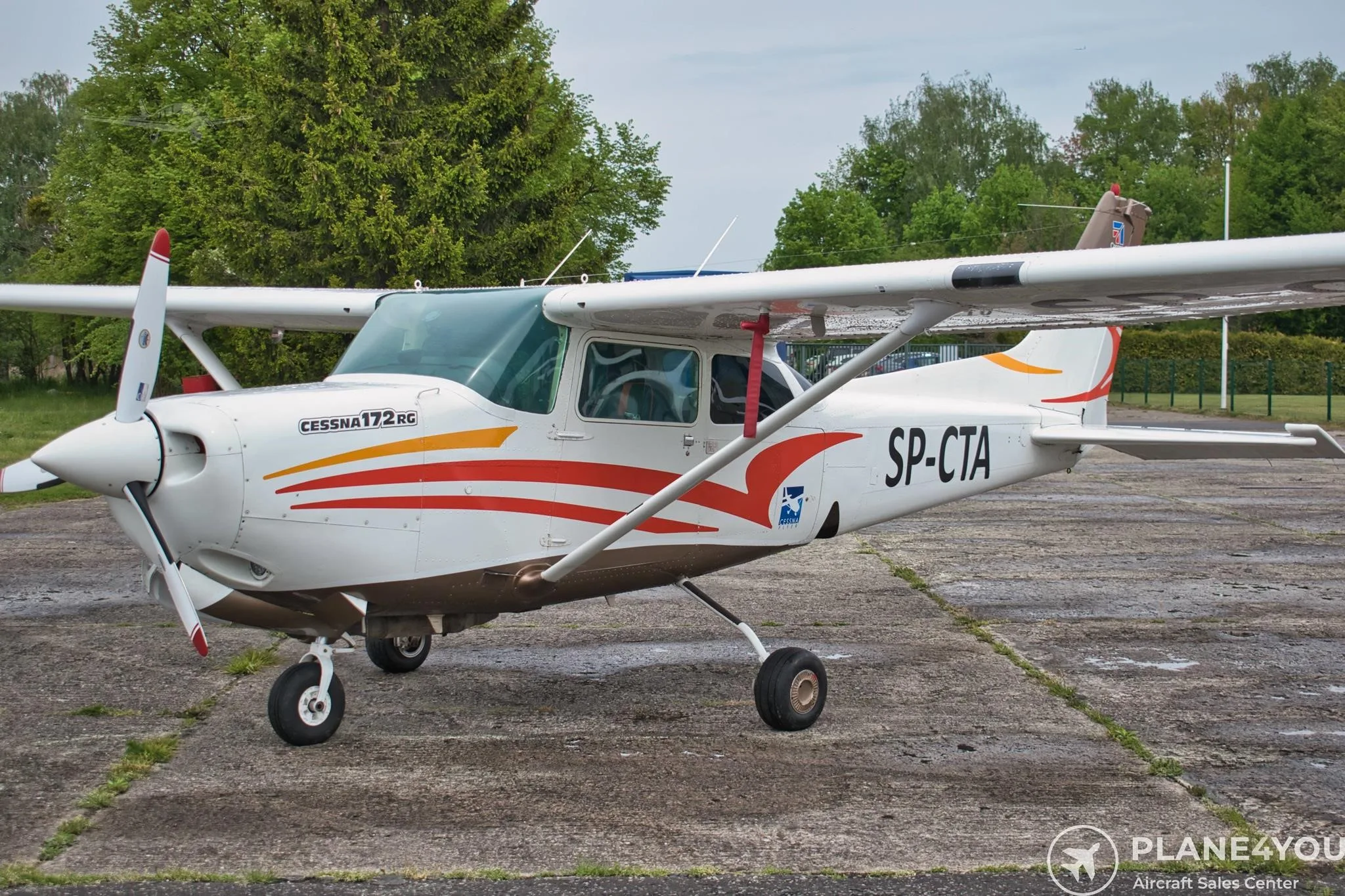 1981 CESSNA 172RG CUTLASS