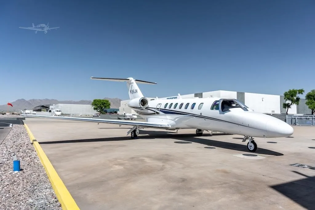 Exterior view of a 2012 CESSNA CITATION CJ3, N196JH.