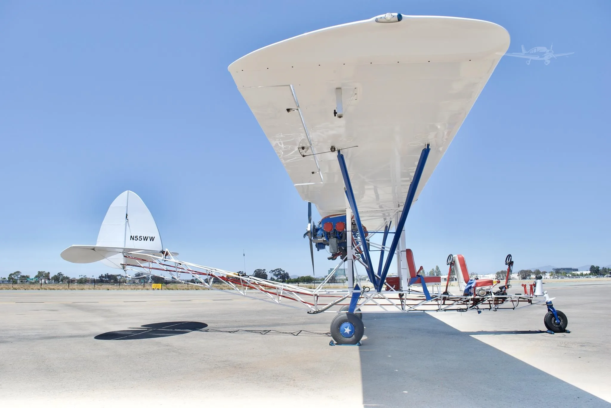 Exterior view of a 1975 RLU AVIATION RLU-1 BREEZY, N55WW.