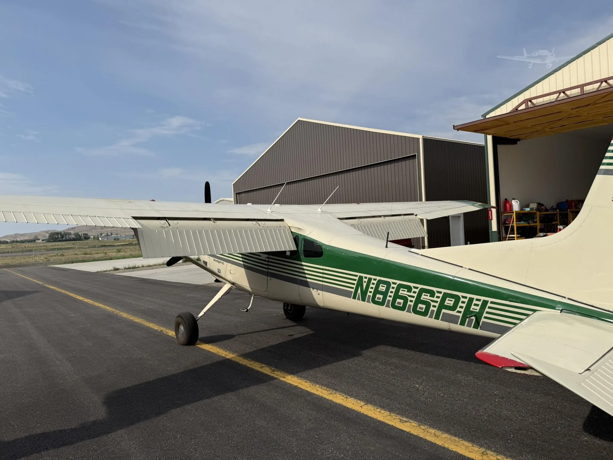 Marketing image of a 1977 CESSNA A185F.