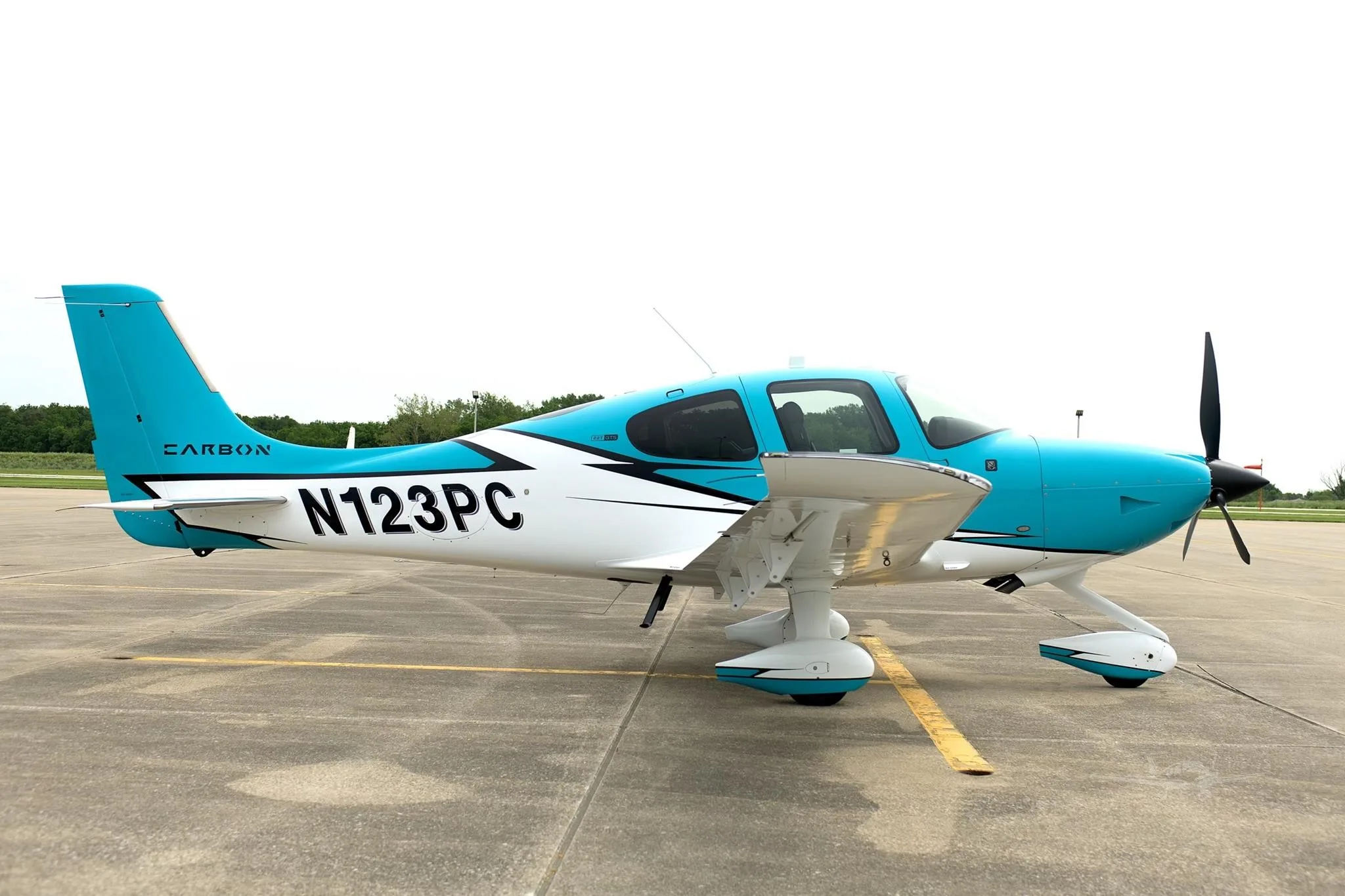 Marketing image of a 2020 CIRRUS SR22-G6 TURBO.