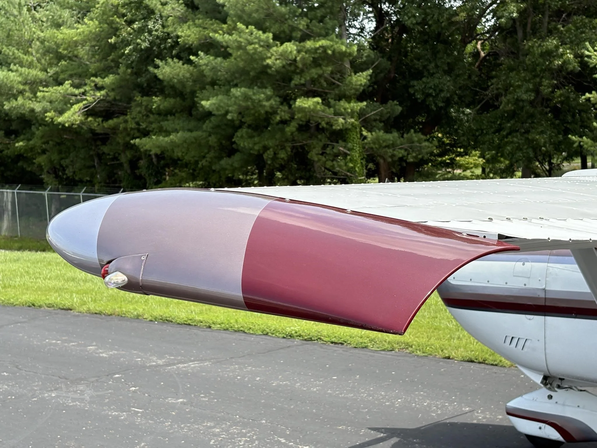 Marketing image of a 1976 CESSNA 182P SKYLANE.