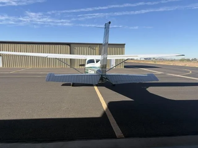 Exterior view of a 1978 CESSNA R172K II, N758CM.