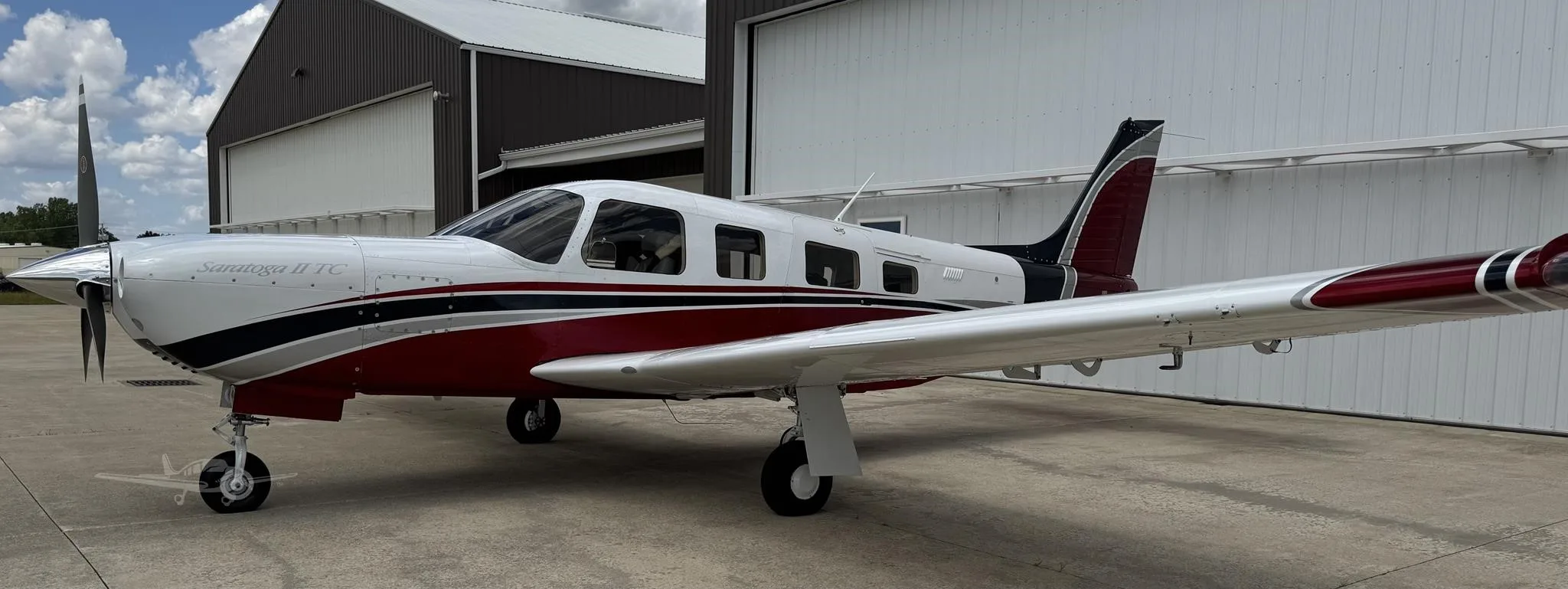 Exterior view of a 2006 PIPER SARATOGA II TC, N834HP.