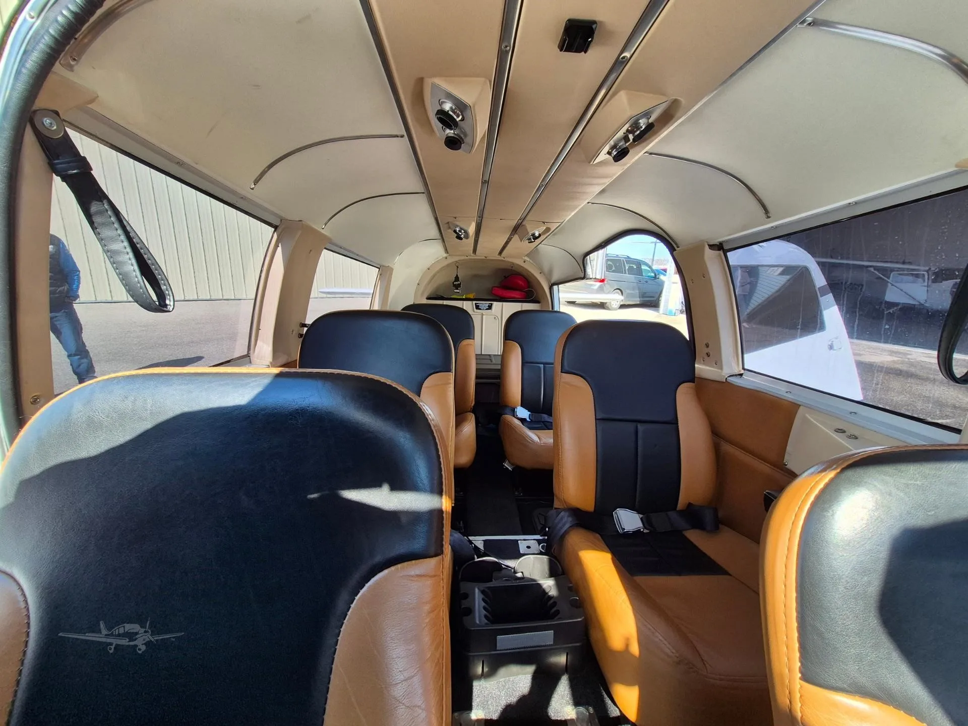 Cabin interior of a 1971 PIPER CHEROKEE 6/260.