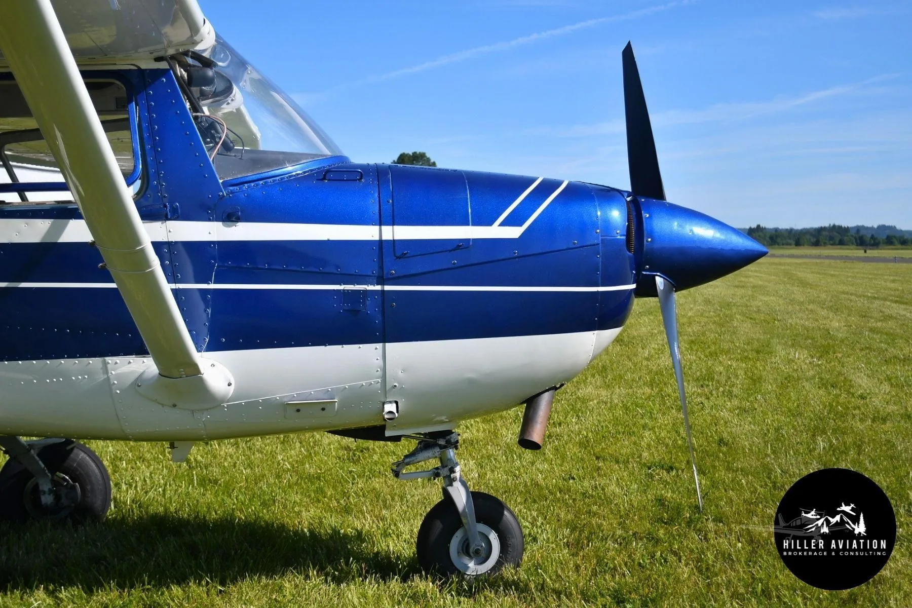 Exterior view of a 1971 CESSNA 150, N6457G.
